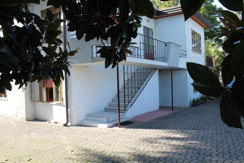 Appartamento Le Magnolie Mestre Rum bild