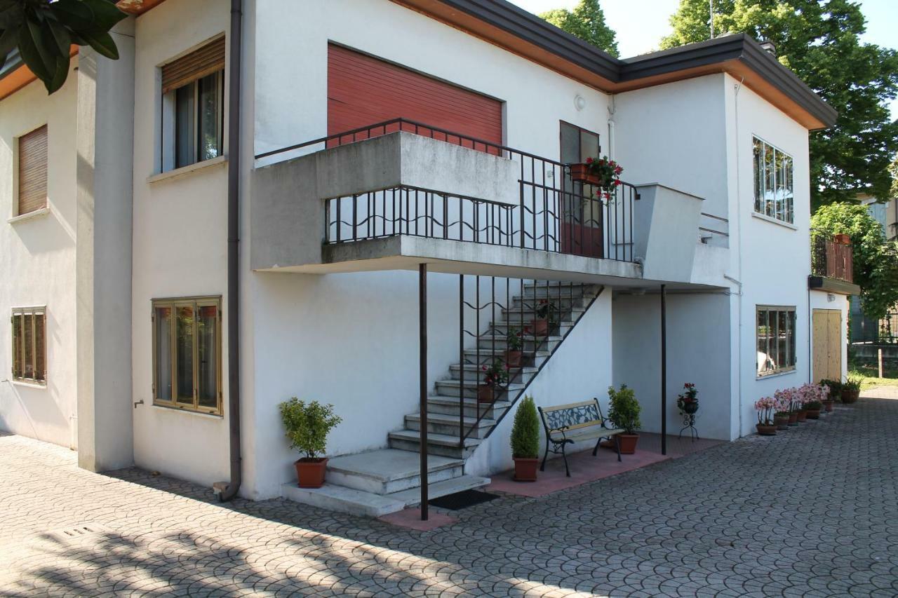 Appartamento Le Magnolie Mestre Exteriör bild